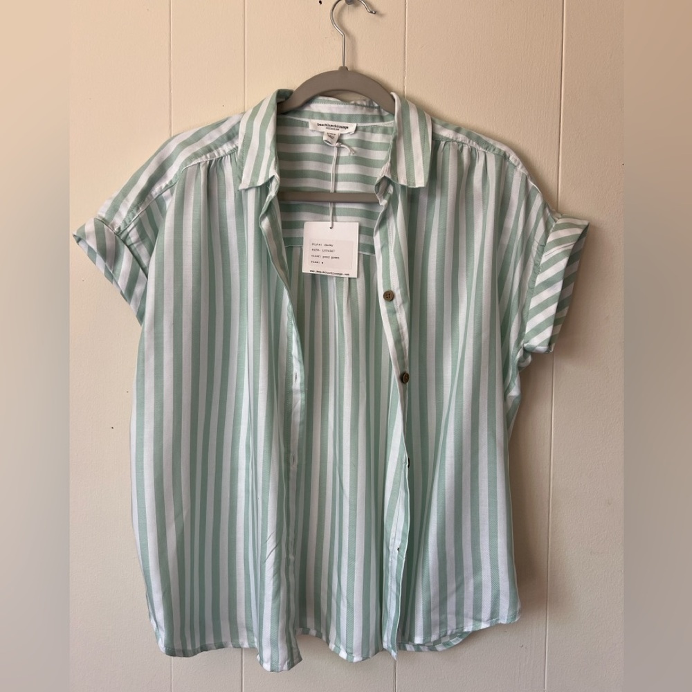 Poolside Vacation Darby Short Sleeve Button-Up Striped Button Front Blouse
